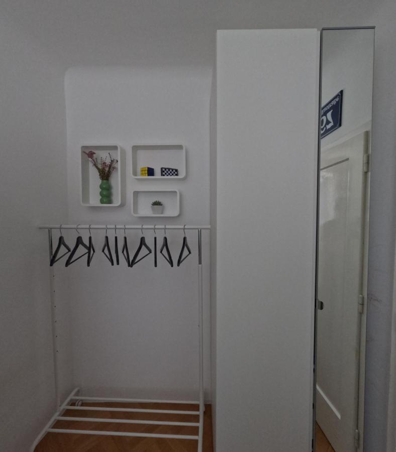 Vienna: Cozy 2-Room Apt. Екстериор снимка